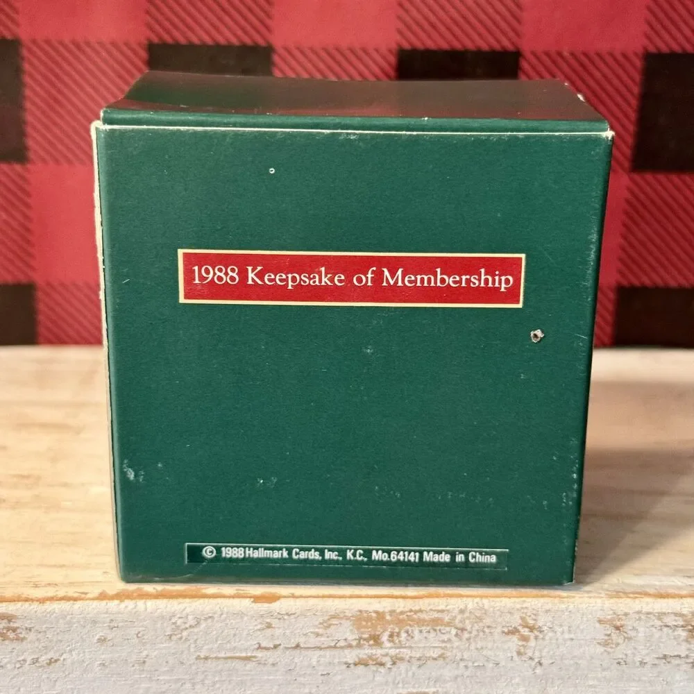 1988 Hallmark Our Clubhouse Vintage Christmas Collectors Club Keepsake Ornament